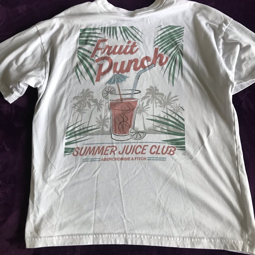 Abercrombie kids relaxed fit Tshirt 15-16